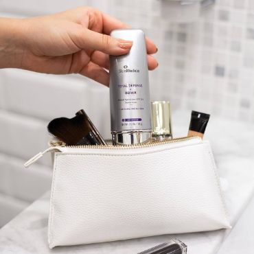 Produits de soins de la peau et suppléments pour la peau